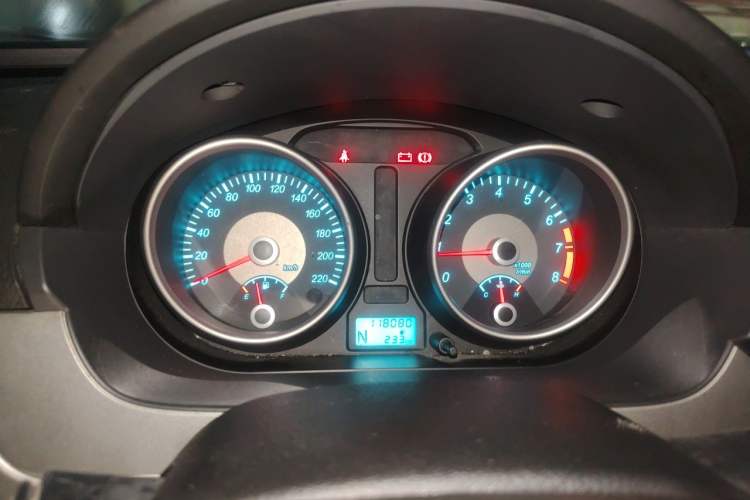 Used Buick Excelle 2013 1.5L Automatic Classic Model Instrument Cluster