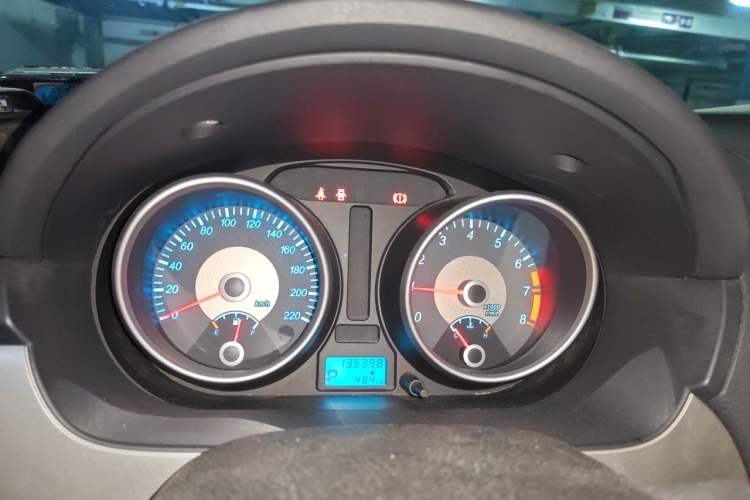 Used Buick Excelle 2013 1.5L Automatic Classic Model Instrument Cluster
