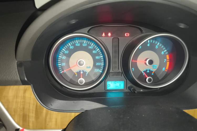 Used Buick Excelle 2013 1.5L Automatic Classic Model Instrument Cluster