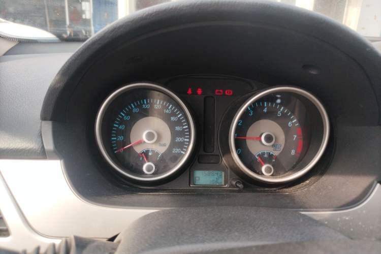 Used Buick Excelle 2013 1.5L Automatic Classic Model Instrument Cluster