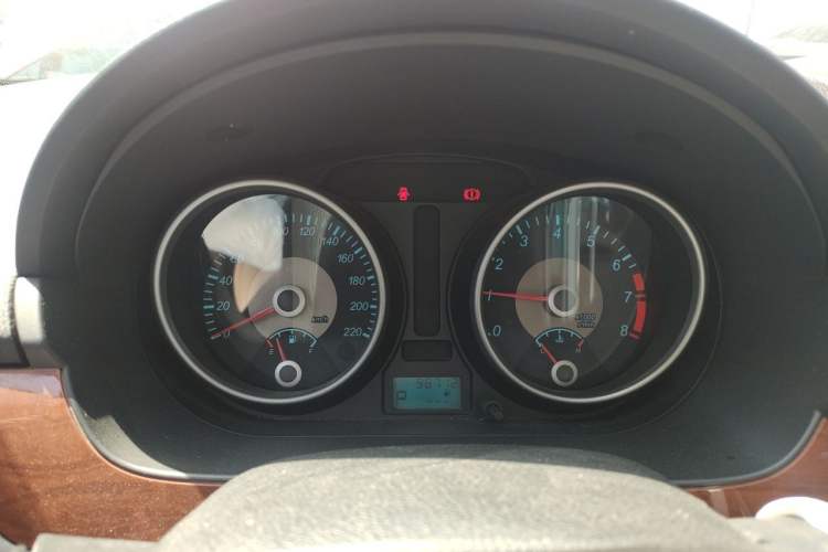 Used Buick Excelle 2013 1.5L Automatic Luxury Model Instrument Cluster