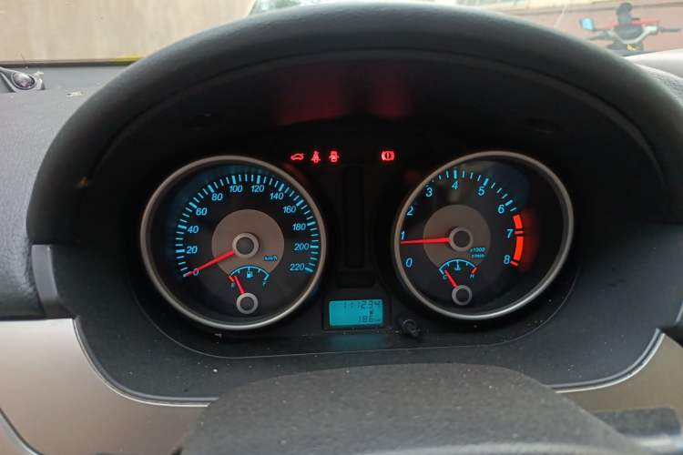 Used Buick Excelle 2013 1.5L Manual Classic Model Instrument Cluster