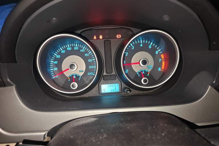 Used Buick Excelle 2013 1.5L Automatic Classic Model Instrument Cluster