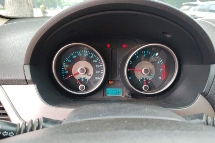 Used Buick Excelle 2013 1.5L Automatic Classic Model Instrument Cluster