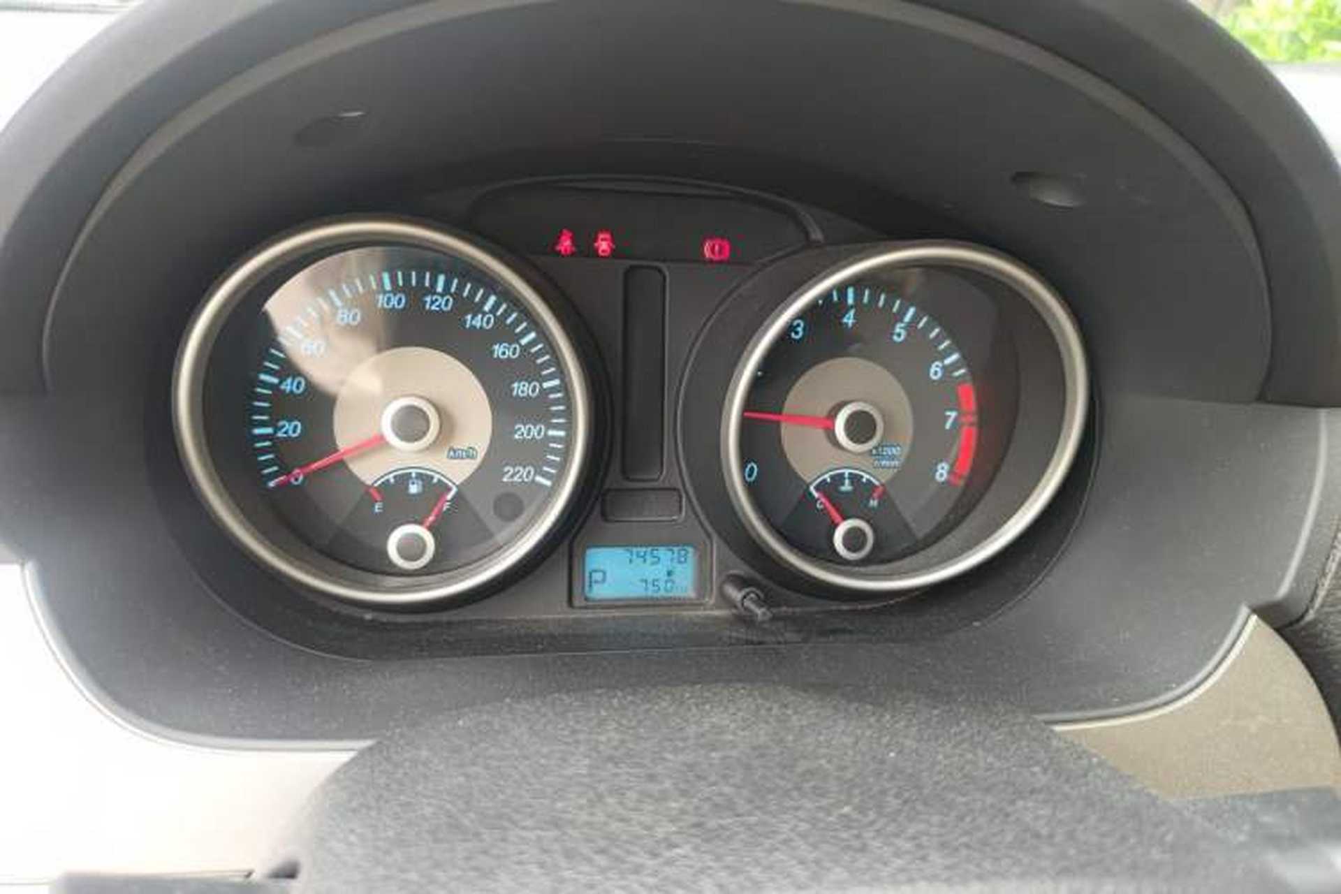 Used Buick Excelle 2013 1.5L Automatic Classic Model Instrument Cluster