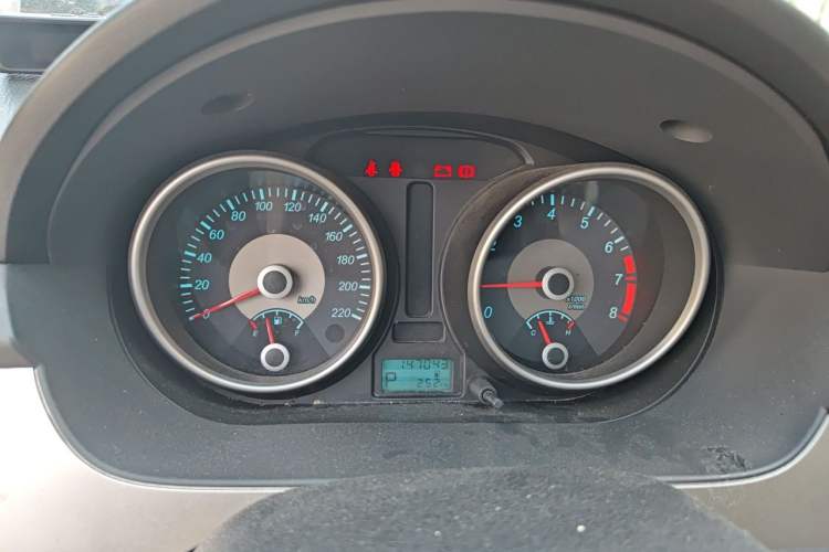 Used Buick Excelle 2013 1.5L Automatic Classic Model Instrument Cluster