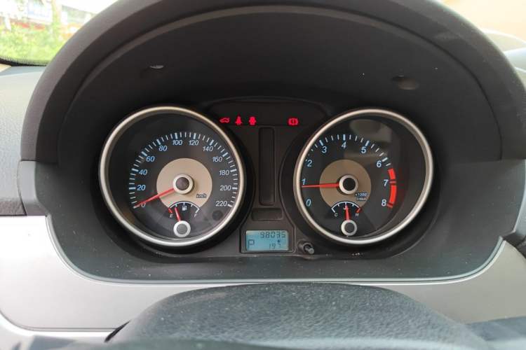 Used Buick Excelle 2013 1.5L Automatic Classic Model Instrument Cluster
