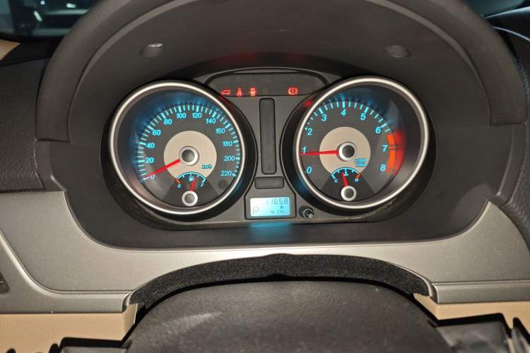 Used Buick Excelle 2013 1.5L Automatic Classic Model Instrument Cluster