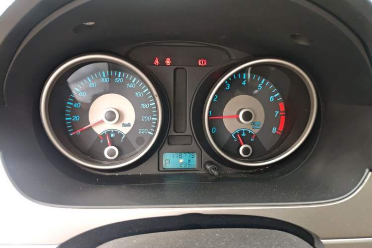 Used Buick Excelle 2013 1.5L Automatic Classic Model Instrument Cluster