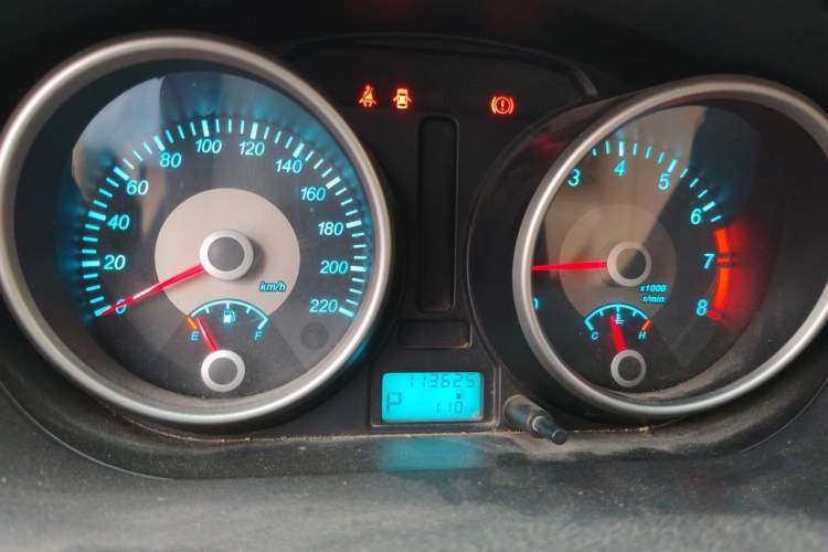Used Buick Excelle 2013 1.5L Automatic Classic Model Instrument Cluster