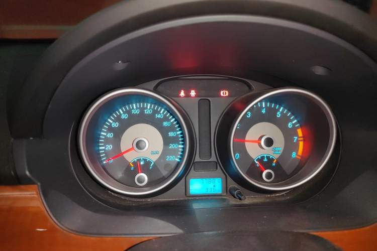Used Buick Excelle 2013 1.5L Manual Luxury Model Instrument Cluster