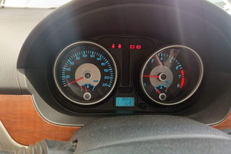 Used Buick Excelle 2013 1.5L Manual Luxury Model Instrument Cluster
