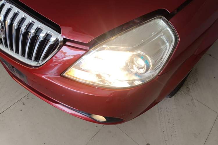 Used Buick Excelle 2013 1.5L Automatic Classic Model Left Front Headlight