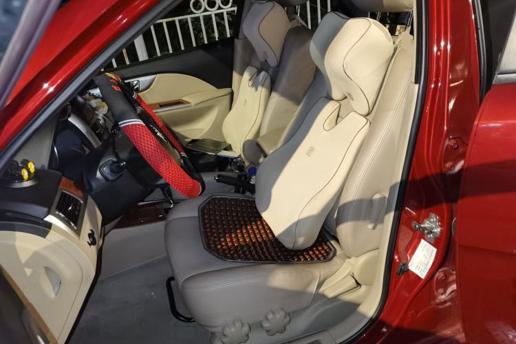 Used Buick Excelle 2013 1.5L Automatic Luxury Model Left Front Seat