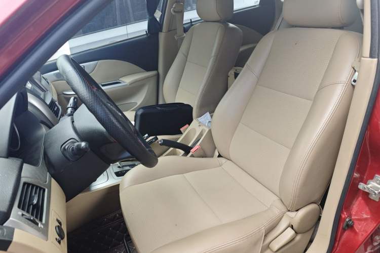 Used Buick Excelle 2013 1.5L Automatic Classic Model Left Front Seat