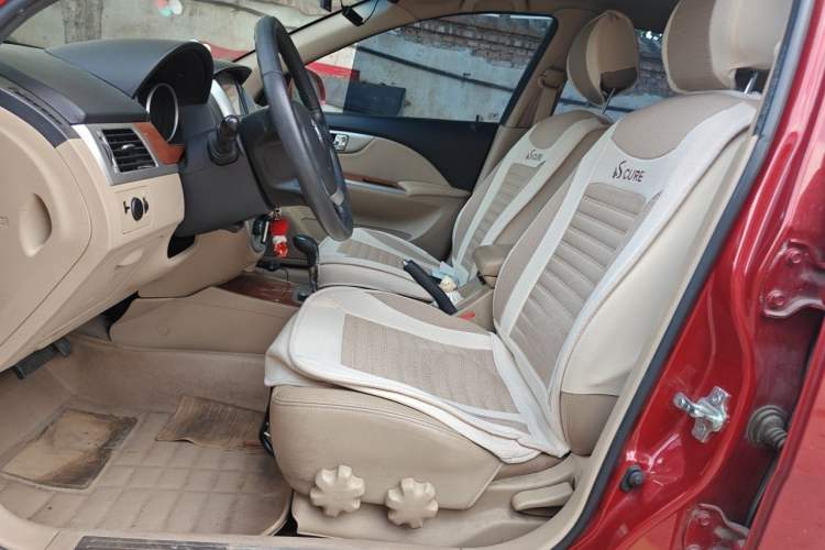 Used Buick Excelle 2013 1.5L Automatic Luxury Model Left Front Seat