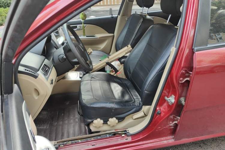 Used Buick Excelle 2013 1.5L Manual Classic Model Left Front Seat