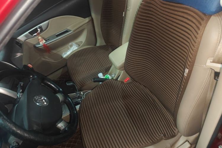 Used Buick Excelle 2013 1.5L Automatic Classic Model Left Front Seat