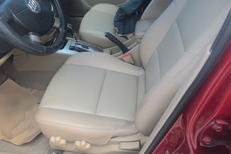 Used Buick Excelle 2013 1.5L Automatic Classic Model Left Front Seat