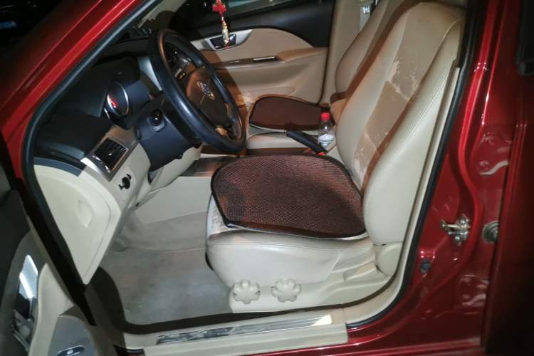 Used Buick Excelle 2013 1.5L Automatic Classic Model Left Front Seat