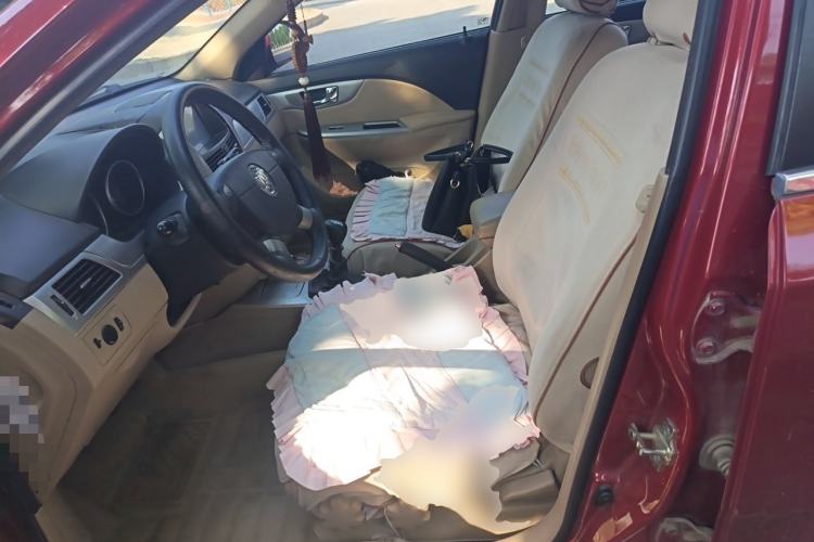 Used Buick Excelle 2013 1.5L Manual Classic Model Left Front Seat