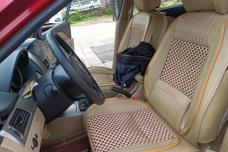 Used Buick Excelle 2013 1.5L Manual Classic Model Left Front Seat