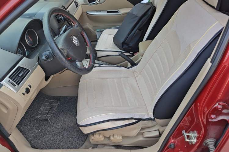 Used Buick Excelle 2013 1.5L Automatic Classic Model Left Front Seat