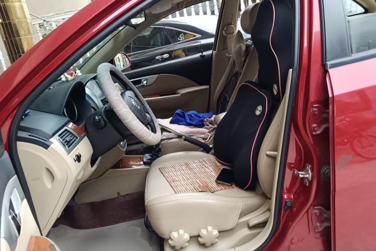 Used Buick Excelle 2013 1.5L Manual Luxury Model Left Front Seat