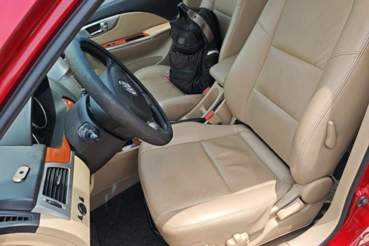 Used Buick Excelle 2013 1.5L Automatic Luxury Model Left Front Seat