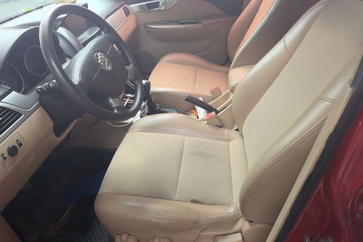 Used Buick Excelle 2013 1.5L Manual Classic Model Left Front Seat