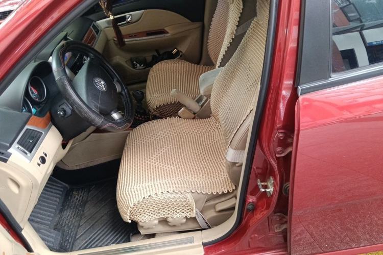 Used Buick Excelle 2013 1.5L Manual Luxury Model Left Front Seat