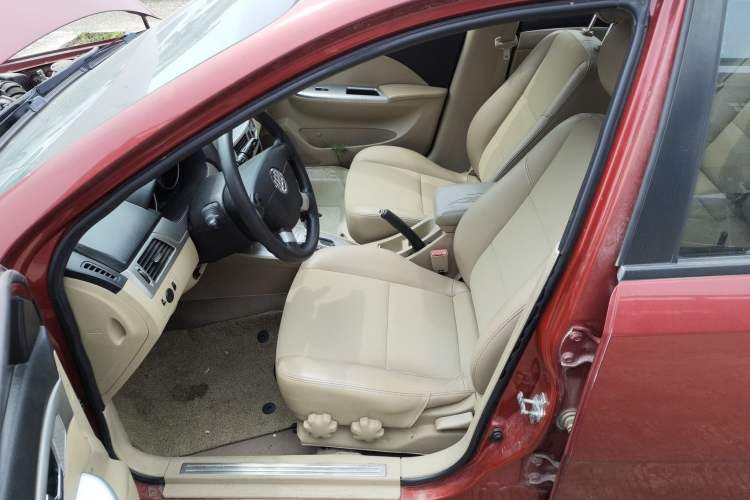 Used Buick Excelle 2013 1.5L Automatic Classic Model Left Front Seat