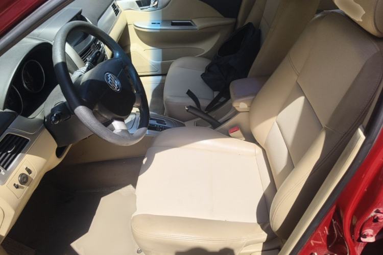 Used Buick Excelle 2013 1.5L Automatic Classic Model Left Front Seat