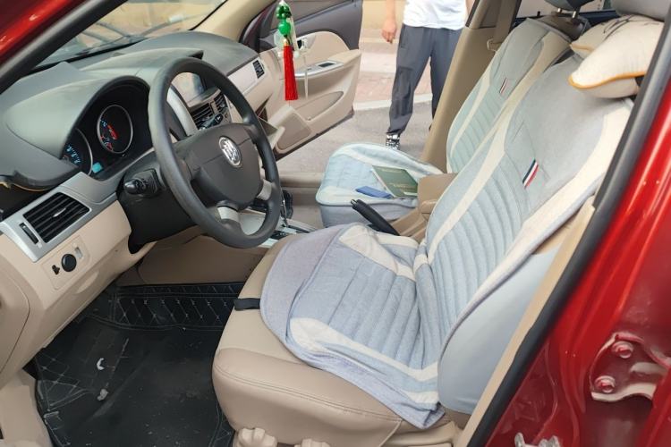 Used Buick Excelle 2013 1.5L Automatic Classic Model Left Front Seat