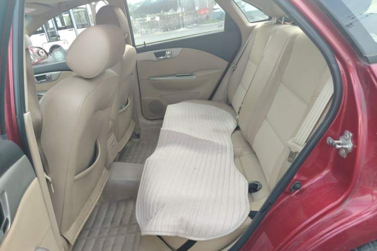Used Buick Excelle 2013 1.5L Automatic Classic Model Left Rear Seat