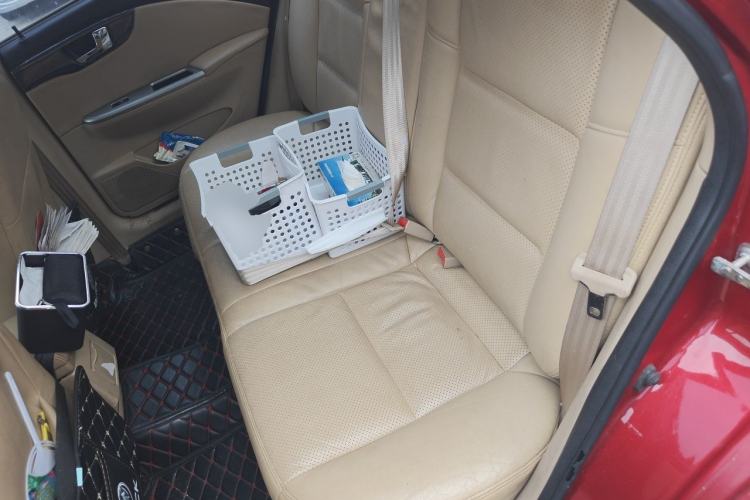 Used Buick Excelle 2013 1.5L Automatic Classic Model Left Rear Seat
