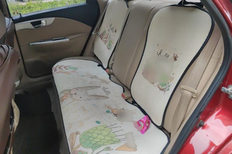 Used Buick Excelle 2013 1.5L Automatic Classic Model Left Rear Seat
