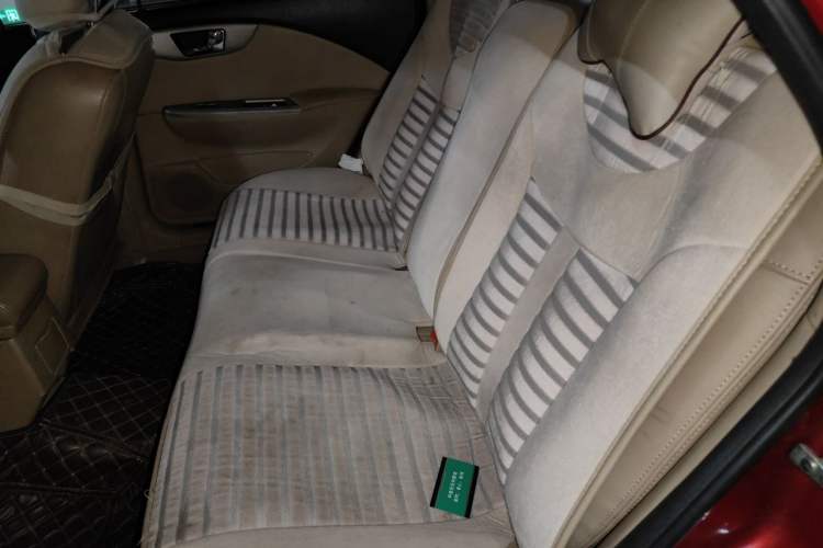 Used Buick Excelle 2013 1.5L Automatic Classic Model Left Rear Seat