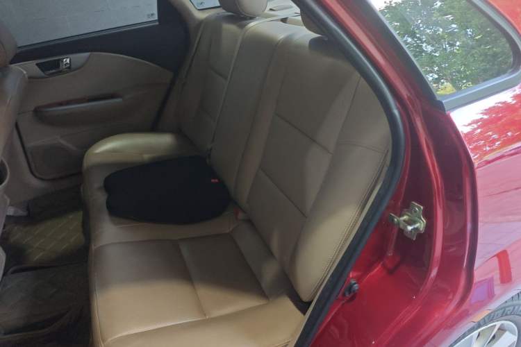 Used Buick Excelle 2013 1.5L Automatic Luxury Model Left Rear Seat