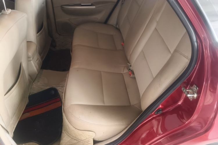 Used Buick Excelle 2013 1.5L Automatic Classic Model Left Rear Seat