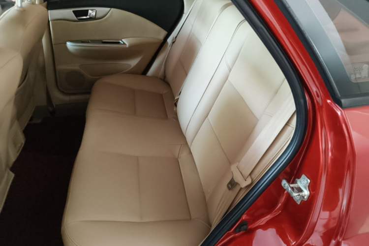 Used Buick Excelle 2013 1.5L Automatic Classic Model Left Rear Seat