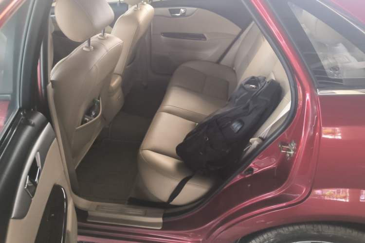 Used Buick Excelle 2013 1.5L Automatic Luxury Model Left Rear Seat