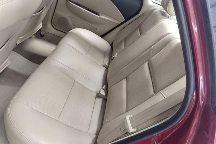 Used Buick Excelle 2013 1.5L Automatic Luxury Model Left Rear Seat