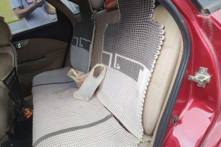 Used Buick Excelle 2013 1.5L Automatic Classic Model Left Rear Seat