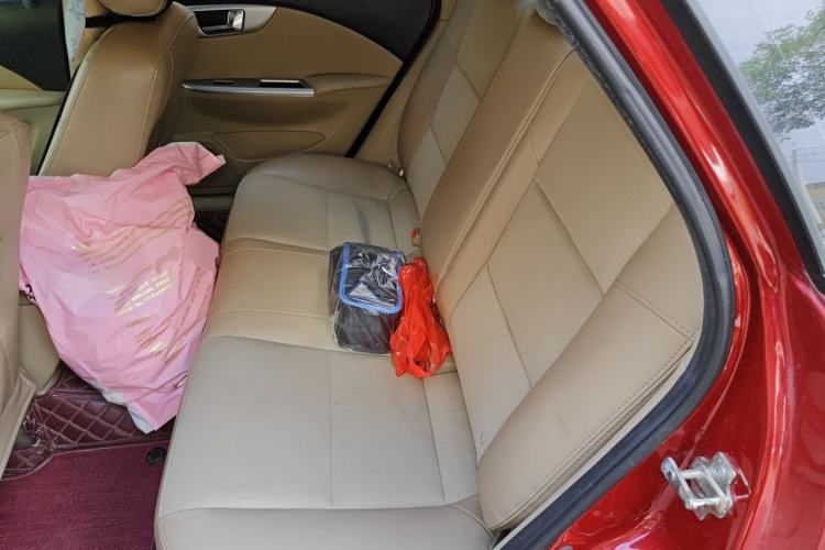 Used Buick Excelle 2013 1.5L Automatic Classic Model Left Rear Seat