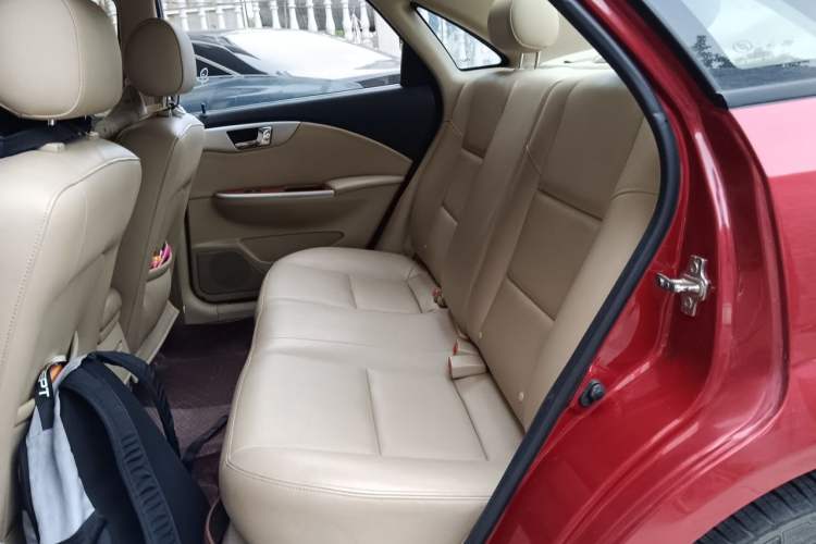 Used Buick Excelle 2013 1.5L Manual Luxury Model Left Rear Seat