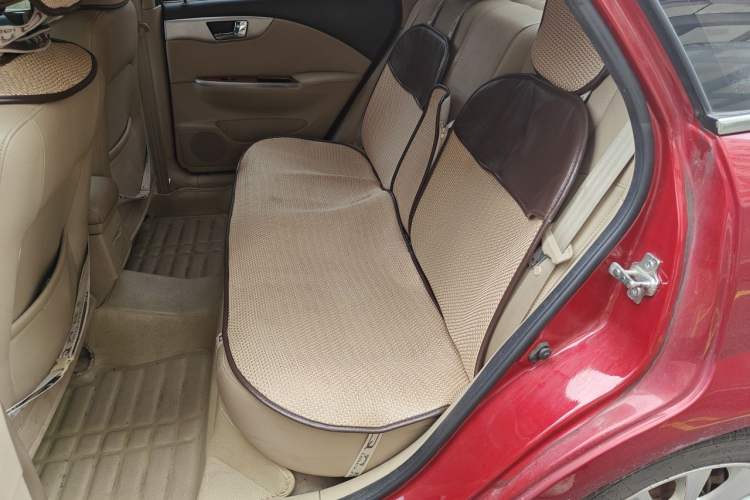 Used Buick Excelle 2013 1.5L Manual Luxury Model Left Rear Seat