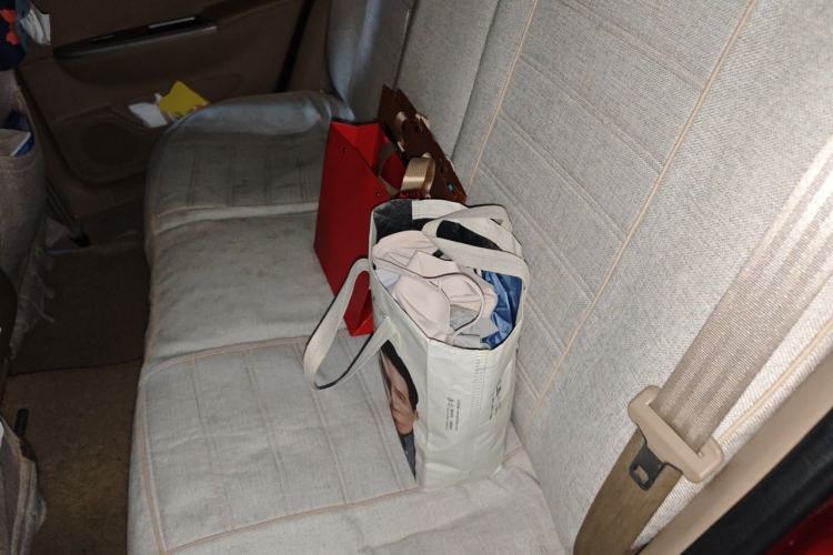 Used Buick Excelle 2013 1.5L Automatic Classic Model Left Rear Seat