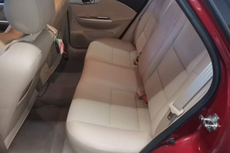 Used Buick Excelle 2013 1.5L Automatic Classic Model Left Rear Seat