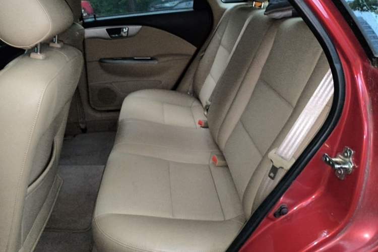 Used Buick Excelle 2013 1.5L Manual Classic Model Left Rear Seat